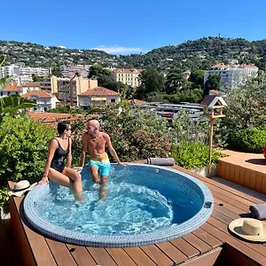 Отель Western Premier Le Patio Des Artistes Wellness Jacuzzi